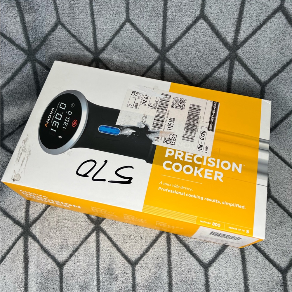 Anova Culinary Sous Vide Precision Cooker B1